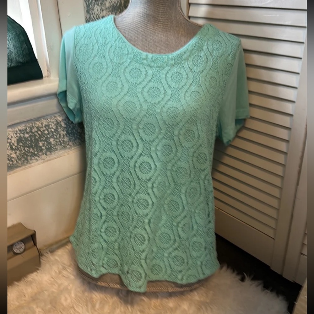 ⭐️ 3 for $20.00 Women’s top